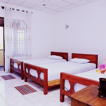 Centra Villa Kataragama Kültér fotó